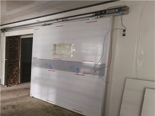 射線(xiàn)防護(hù)電動(dòng)平移鉛門(mén)醫(yī)院